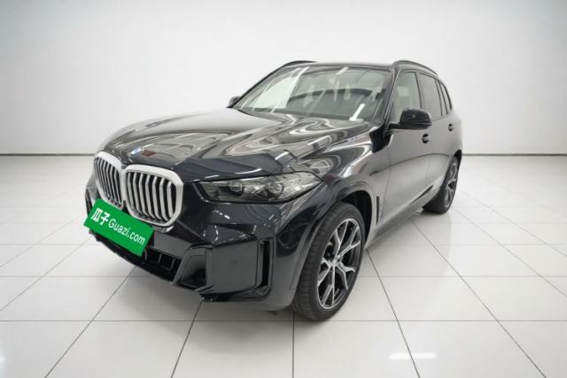BMW X5 2023 xDrive 30Li Luxury M Sport Night Edition Package de segunda mano