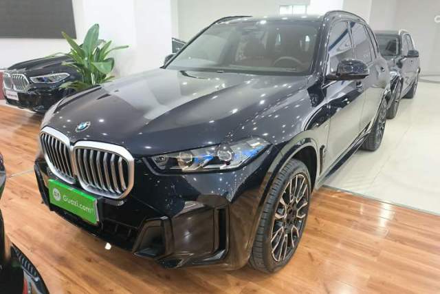 Used BMW X5 2023 xDrive 40Li M Sport Night Edition Package