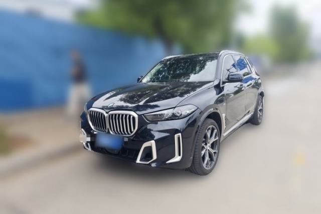 Used BMW X5 2023 xDrive 30Li Luxury M Sport Package
