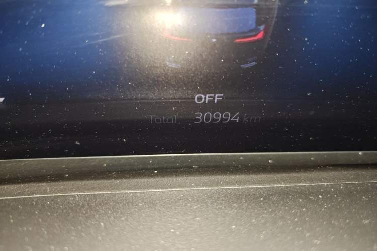 Used BMW X5 2023 xDrive 30Li Luxury M Sport Night Edition Package Odometer Close Up