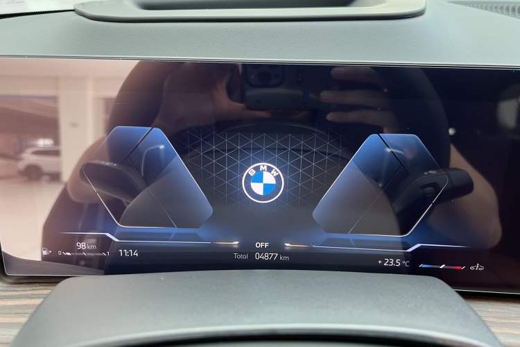 Used BMW X5 2023 xDrive 40Li M Sport Night Edition Package Odometer Close Up