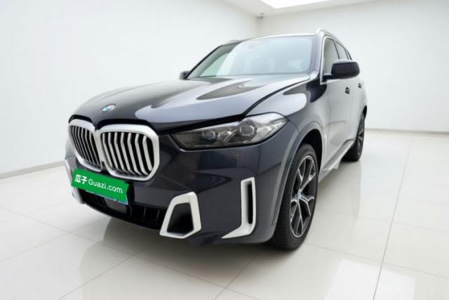 Used BMW X5 2023 xDrive 30Li M Sport Package
