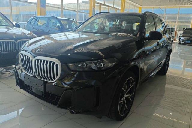 Used BMW X5 2023 xDrive 30Li Luxury M Sport Night Edition Package