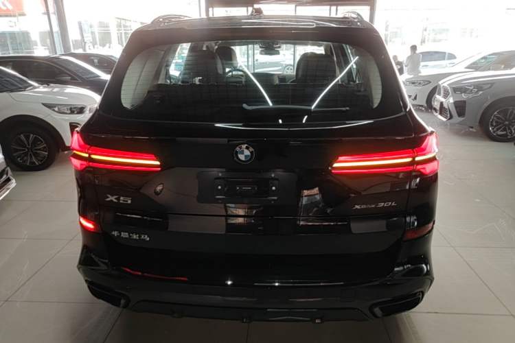 Used BMW X5 2023 xDrive 30Li Luxury M Sport Night Edition Package Rear