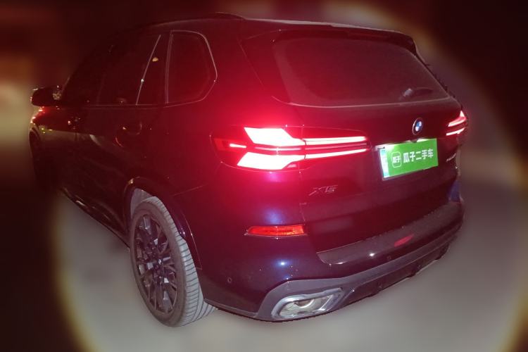 Used BMW X5 2023 xDrive 40Li M Sport Night Edition Package Rear Left 45 Deg