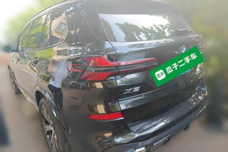 Used BMW X5 2023 xDrive 30Li Luxury M Sport Night Edition Package Rear Left 45 Deg