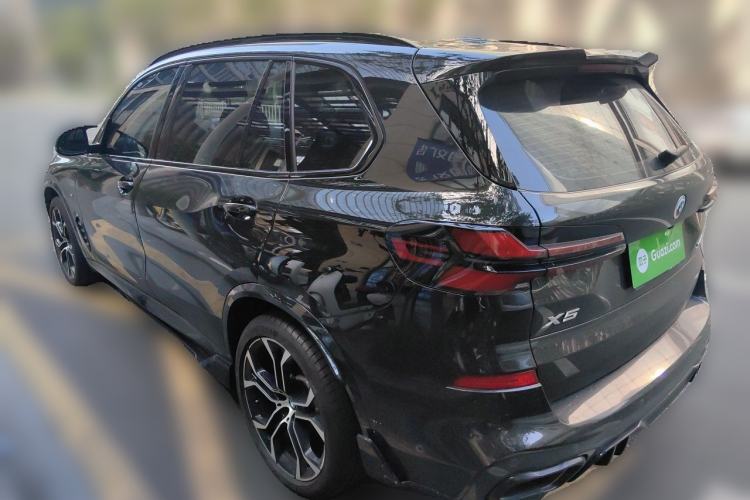Used BMW X5 2023 xDrive 40Li Luxury Edition M Sport Night Vision Package Rear Left 45 Deg