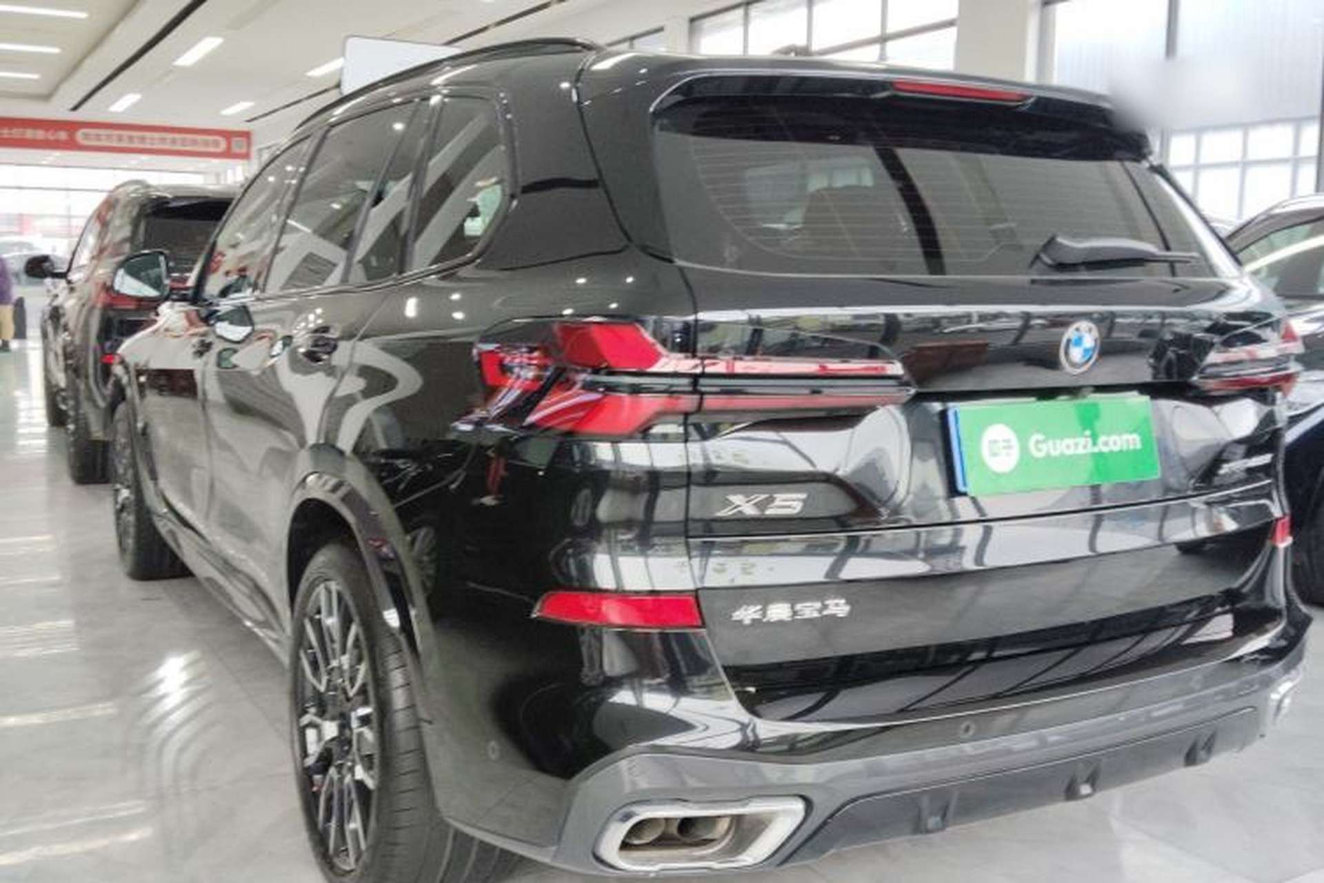 Used BMW X5 2023 xDrive 40Li M Sport Night Edition Package Rear Left 45 Deg
