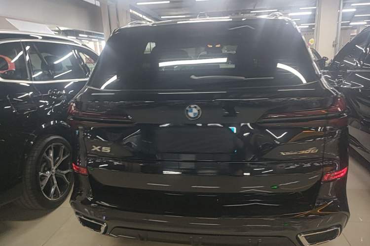 Used BMW X5 2023 xDrive 30Li Luxury M Sport Night Edition Package Rear