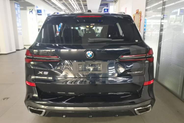 Used BMW X5 2023 xDrive 30Li Luxury M Sport Night Edition Package Rear