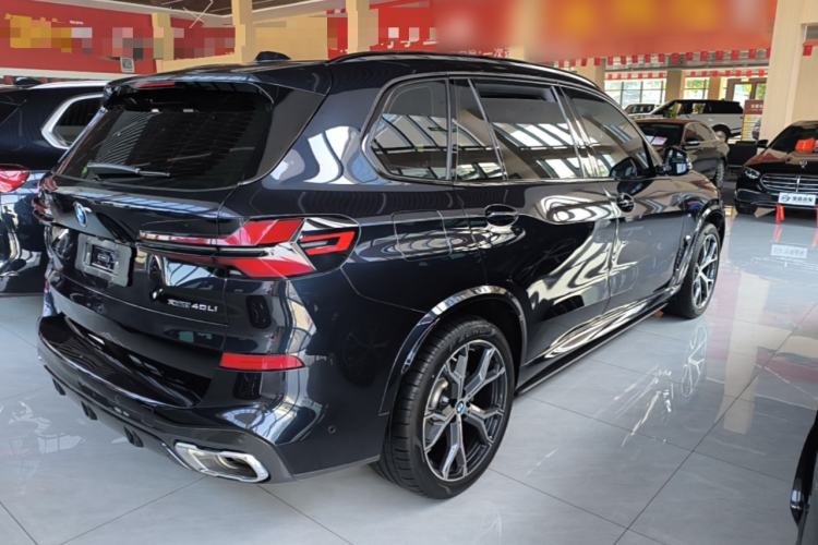 Used BMW X5 2023 xDrive 30Li Luxury M Sport Night Edition Package Rear Right 45 Deg