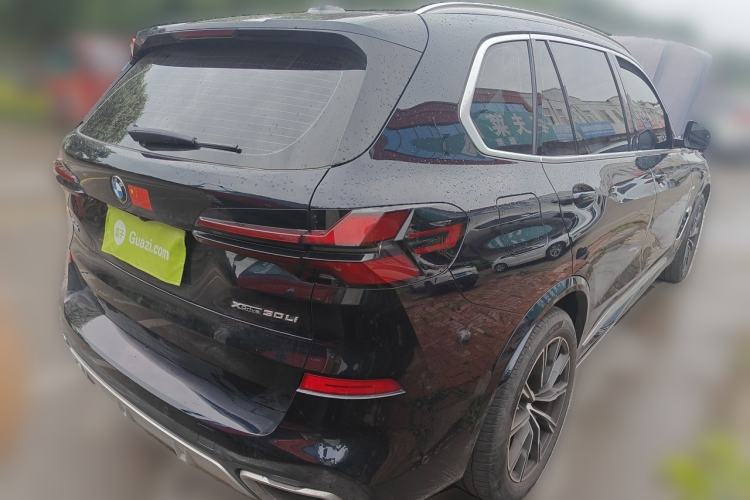 Used BMW X5 2023 xDrive 30Li M Sport Package Rear Right 45 Deg