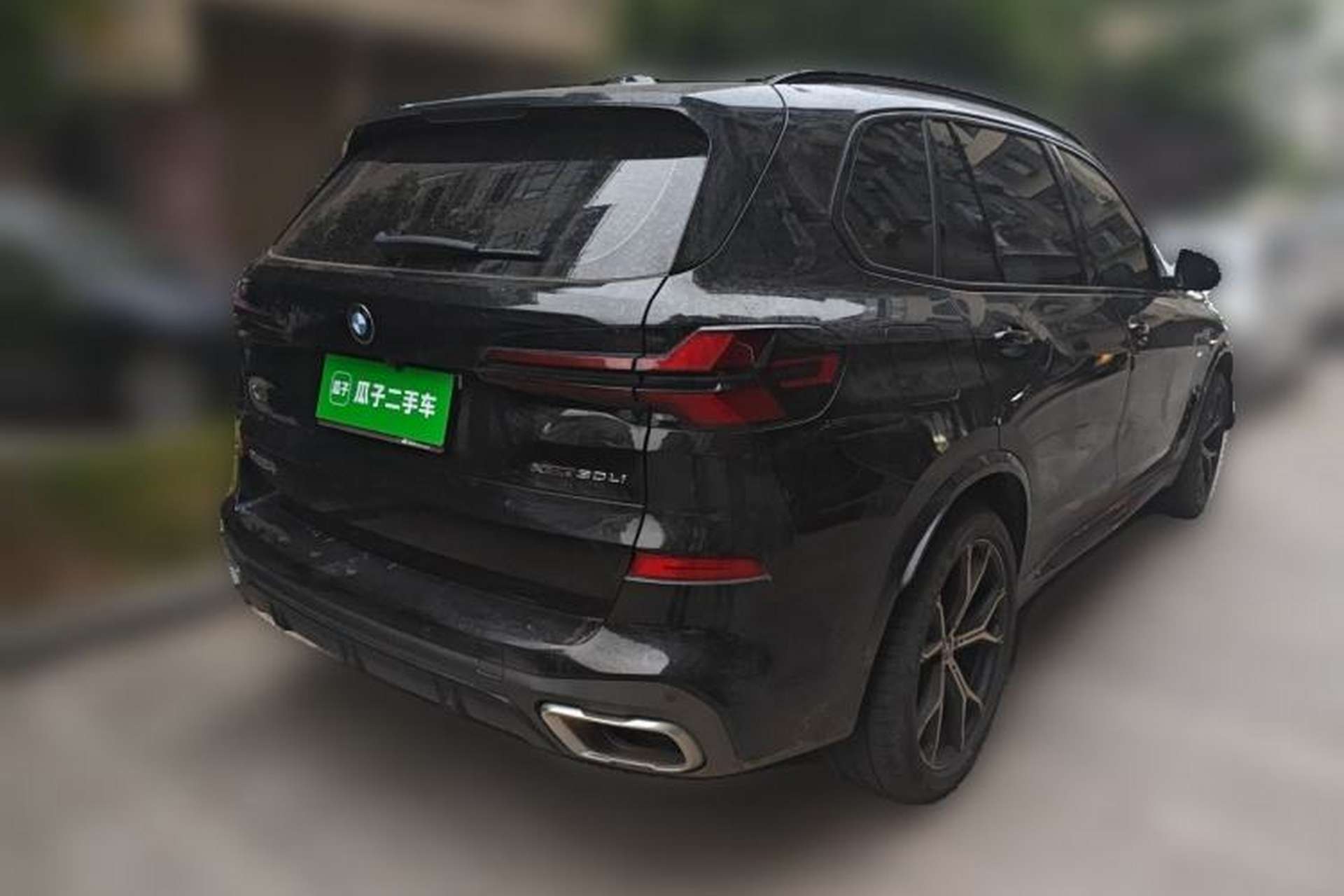 Used BMW X5 2023 xDrive 30Li Luxury M Sport Night Edition Package Rear Right 45 Deg