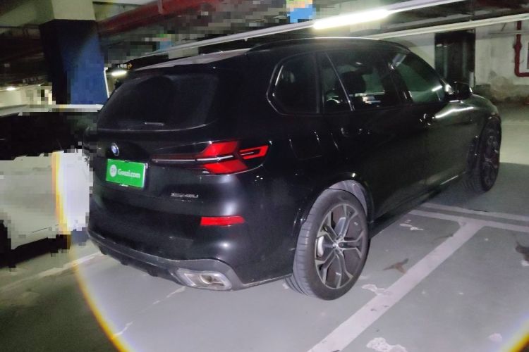 Used BMW X5 2023 xDrive 40Li M Sport Night Edition Package Rear Right 45 Deg