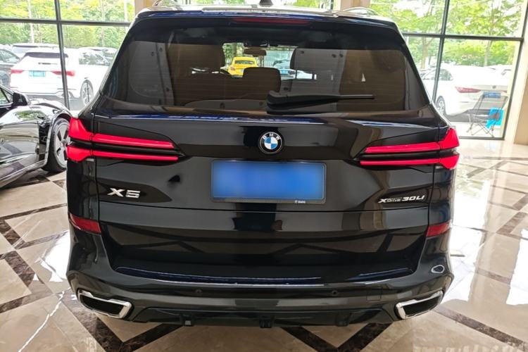 Used BMW X5 2023 xDrive 30Li Luxury M Sport Night Edition Package Rear