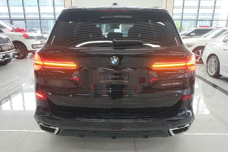 Used BMW X5 2023 xDrive 30Li Luxury M Sport Package Rear
