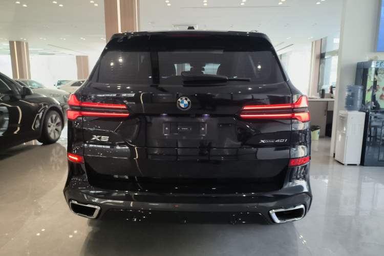 Used BMW X5 2023 xDrive 30Li Luxury M Sport Night Edition Package Rear