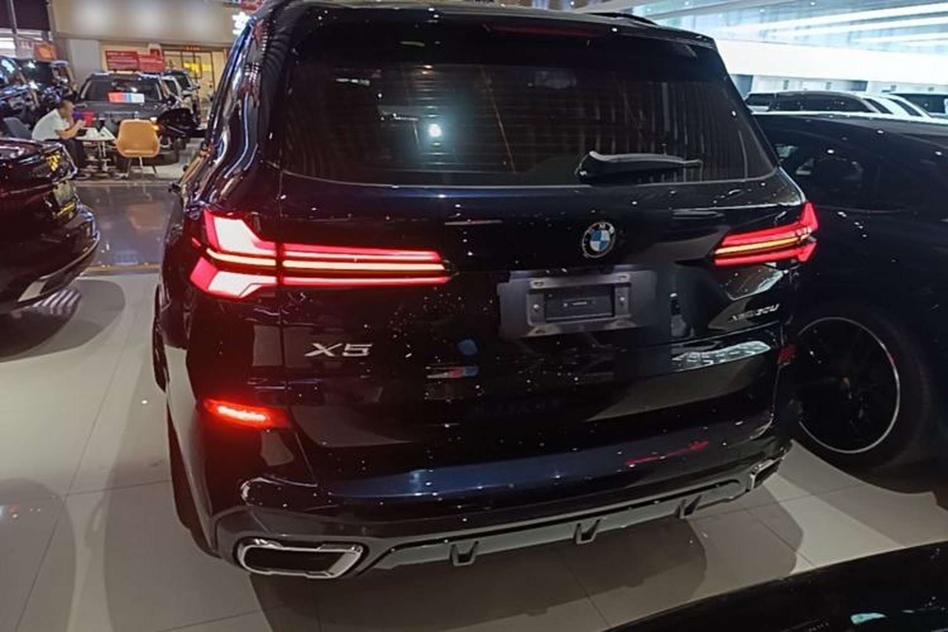 Used BMW X5 2023 xDrive 30Li Luxury M Sport Night Edition Package Rear