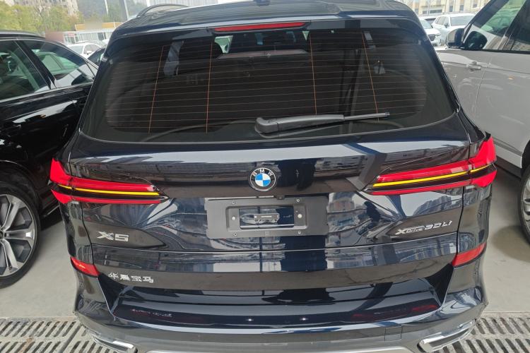 Used BMW X5 2023 xDrive 30Li Luxury M Sport Package Rear