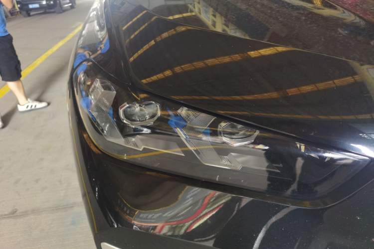 Used BMW X5 2023 xDrive 40Li M Sport Night Edition Package Right Front Headlight