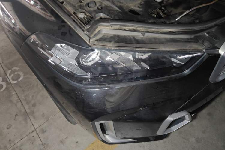 Used BMW X5 2023 xDrive 30Li Luxury M Sport Package Right Front Headlight
