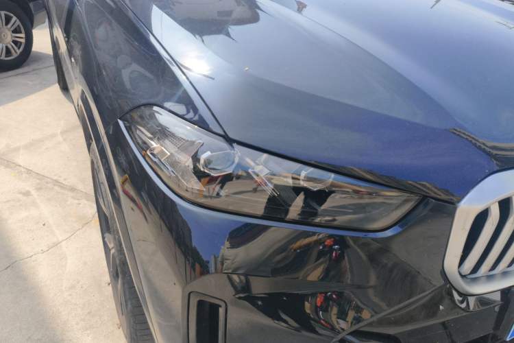 Used BMW X5 2023 xDrive 30Li Luxury M Sport Night Edition Package Right Front Headlight
