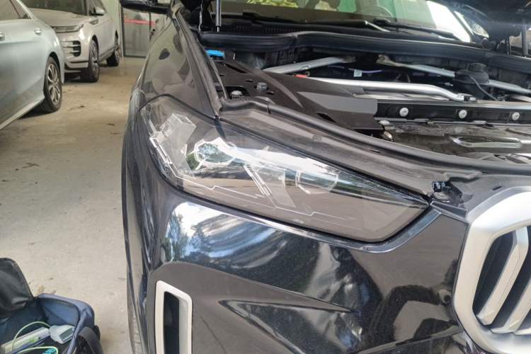 Used BMW X5 2023 xDrive 30Li Luxury M Sport Package Right Front Headlight