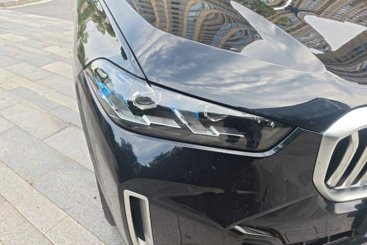 Used BMW X5 2023 xDrive 40Li M Sport Night Edition Package Right Front Headlight