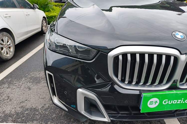 Used BMW X5 2023 xDrive 30Li Luxury M Sport Package Right Front Headlight