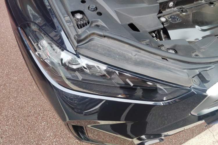 Used BMW X5 2023 xDrive 30Li Luxury M Sport Night Edition Package Right Front Headlight