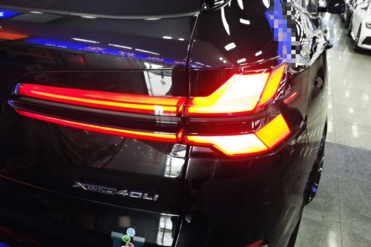 Used BMW X5 2023 xDrive 30Li Luxury M Sport Night Edition Package Right Rear Taillight