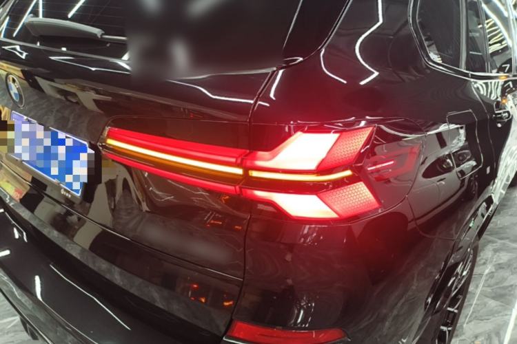 Used BMW X5 2023 xDrive 40Li M Sport Package Right Rear Taillight