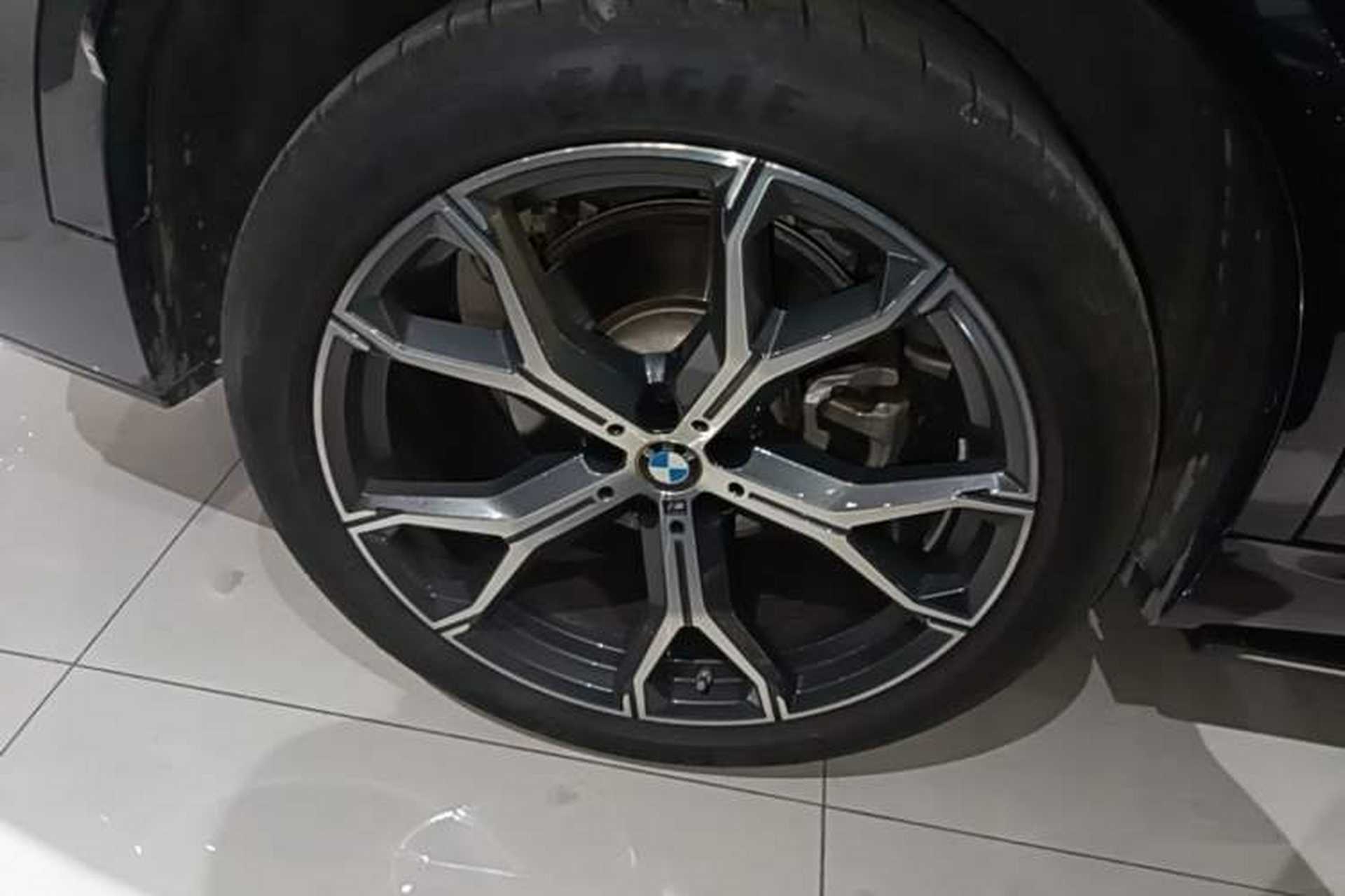 Used BMW X5 2023 xDrive 30Li Luxury M Sport Night Edition Package Right Rear Wheel Hub