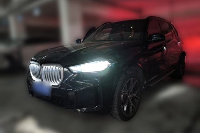 Used BMW X5 2023 xDrive 30Li Luxury M Sport Night Edition Package