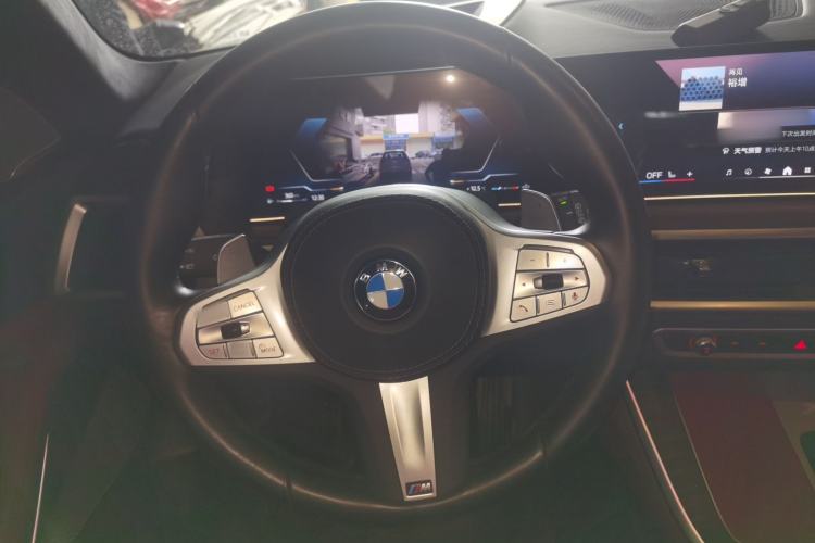Used BMW X5 2023 xDrive 40Li M Sport Night Edition Package Steering Wheel