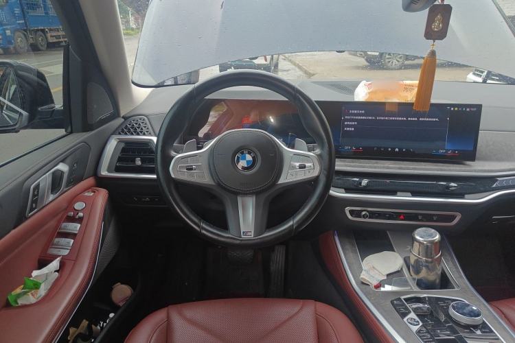 Used BMW X5 2023 xDrive 30Li M Sport Package Steering Wheel
