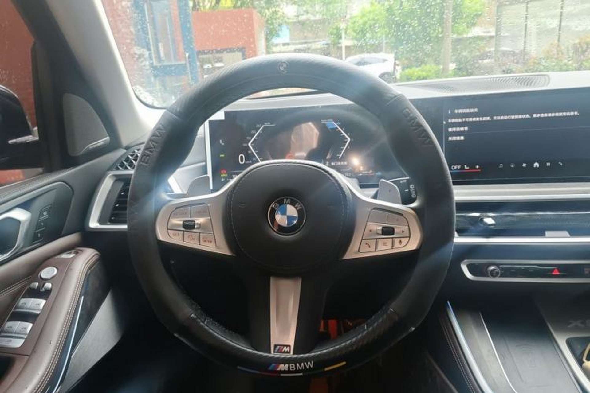 Used BMW X5 2023 xDrive 30Li Luxury M Sport Package Steering Wheel