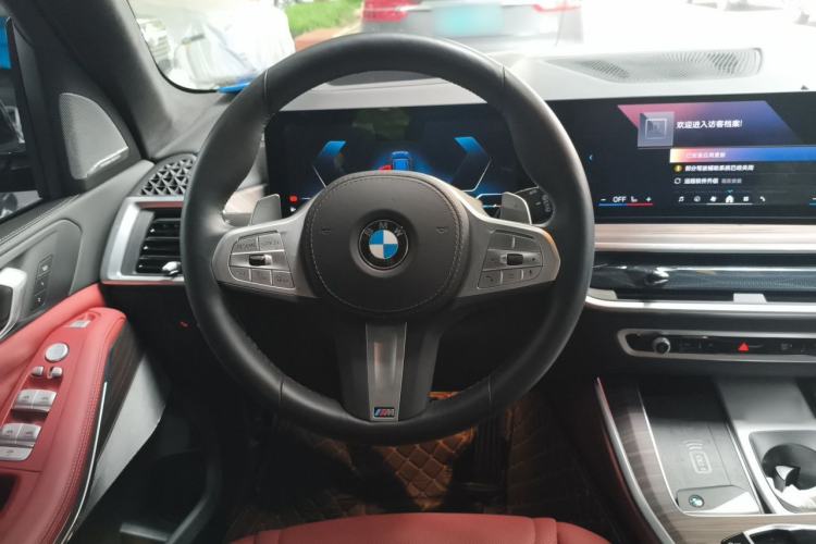 Used BMW X5 2023 xDrive 40Li M Sport Package Steering Wheel
