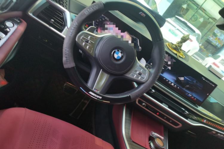 Used BMW X5 2023 xDrive 40Li M Sport Night Edition Package Steering Wheel