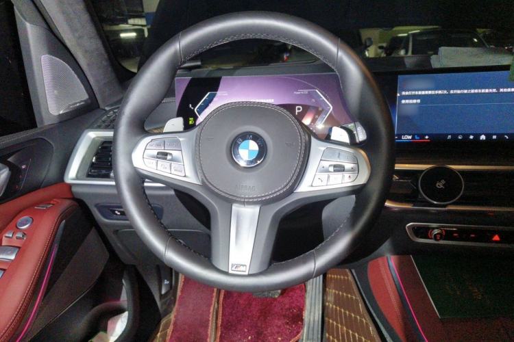 Used BMW X5 2023 xDrive 40Li M Sport Night Edition Package Steering Wheel
