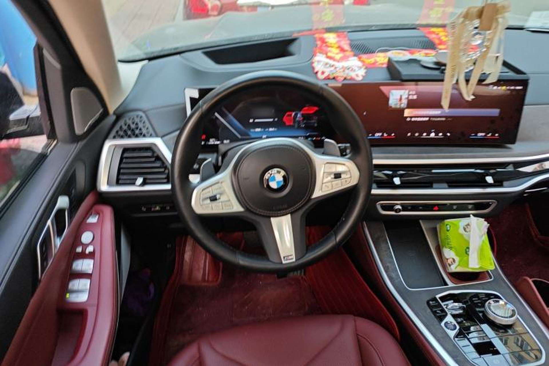 Used BMW X5 2023 xDrive 30Li Luxury M Sport Night Edition Package Steering Wheel