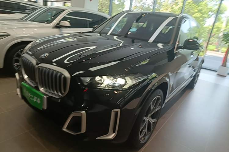 Used BMW X5 2023 xDrive 30Li Luxury M Sport Package Guazi used car, China used car export, Used car for sale, Used cars, Cheapest cars for sale
