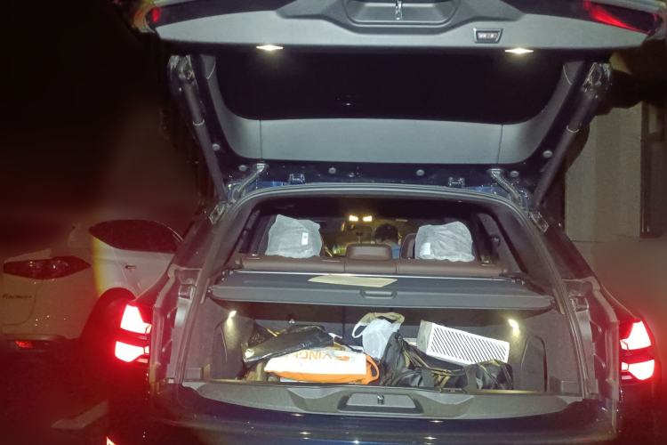 Used BMW X5 2023 xDrive 40Li M Sport Night Edition Package Trunk