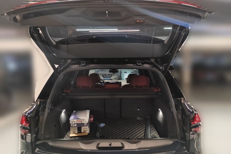 Used BMW X5 2023 xDrive 40Li Luxury Edition M Sport Night Vision Package Trunk