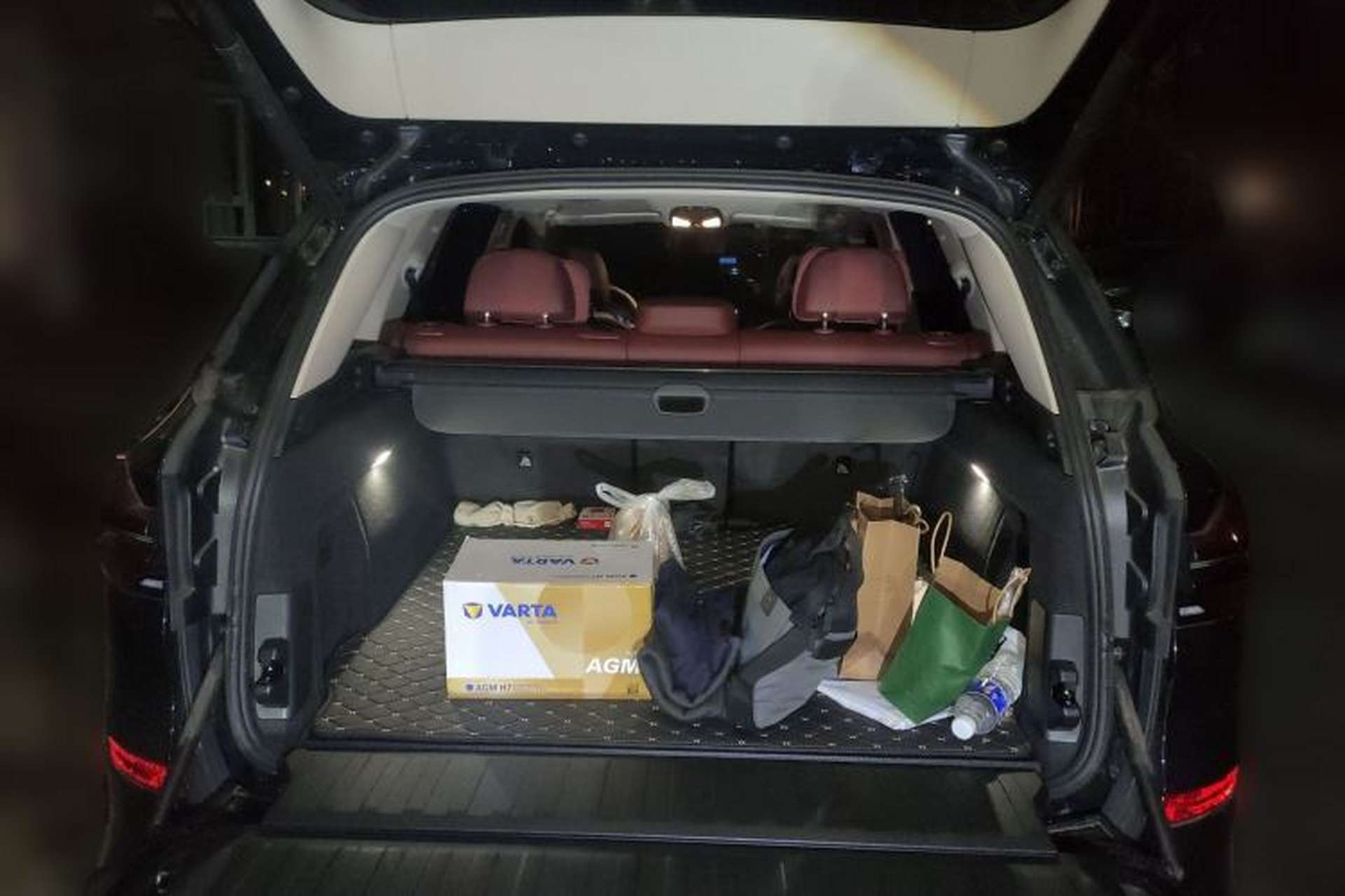 Used BMW X5 2023 xDrive 30Li M Sport Package Trunk