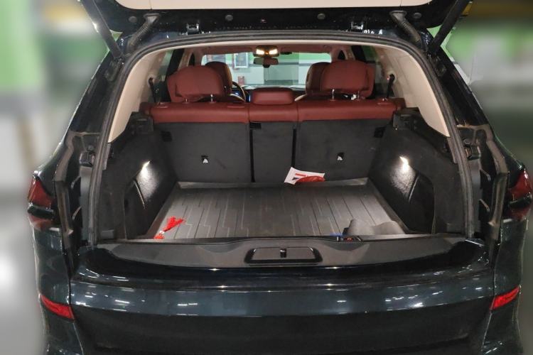 Used BMW X5 2023 xDrive 30Li Luxury M Sport Night Edition Package Trunk
