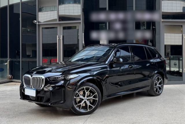 Used BMW X5 2023 xDrive 30Li Luxury M Sport Night Edition Package