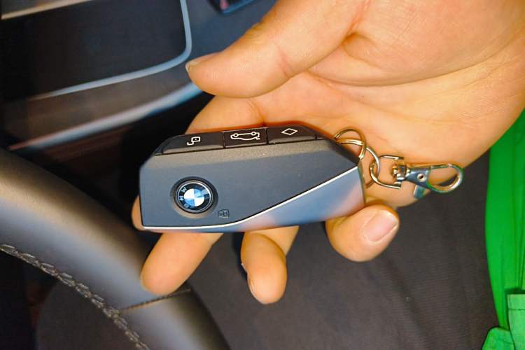 Used BMW X5 2023 xDrive 30Li Luxury M Sport Night Edition Package Vehicle Key