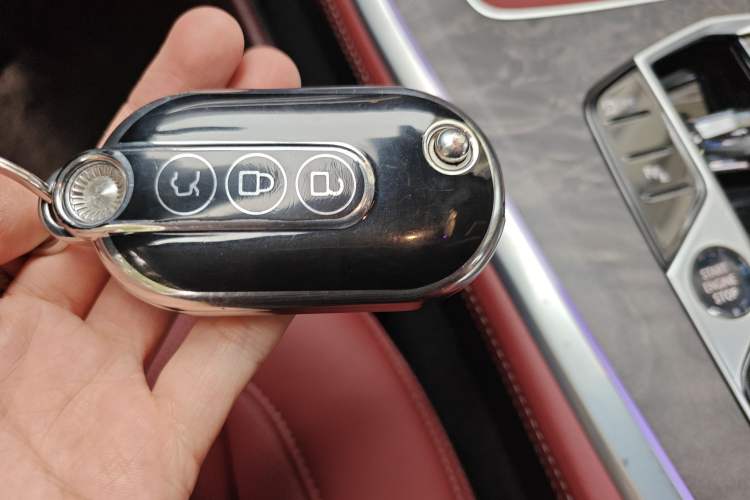 Used BMW X5 2023 xDrive 30Li Luxury M Sport Night Edition Package Vehicle Key