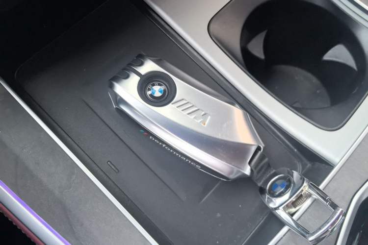 Used BMW X5 2023 xDrive 30Li Luxury M Sport Package Vehicle Key